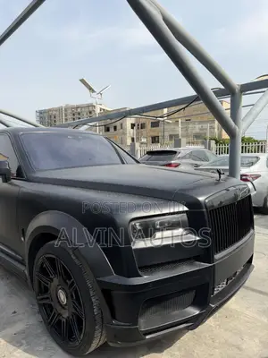 Rolls-Royce Cullinan Base 2019 Black