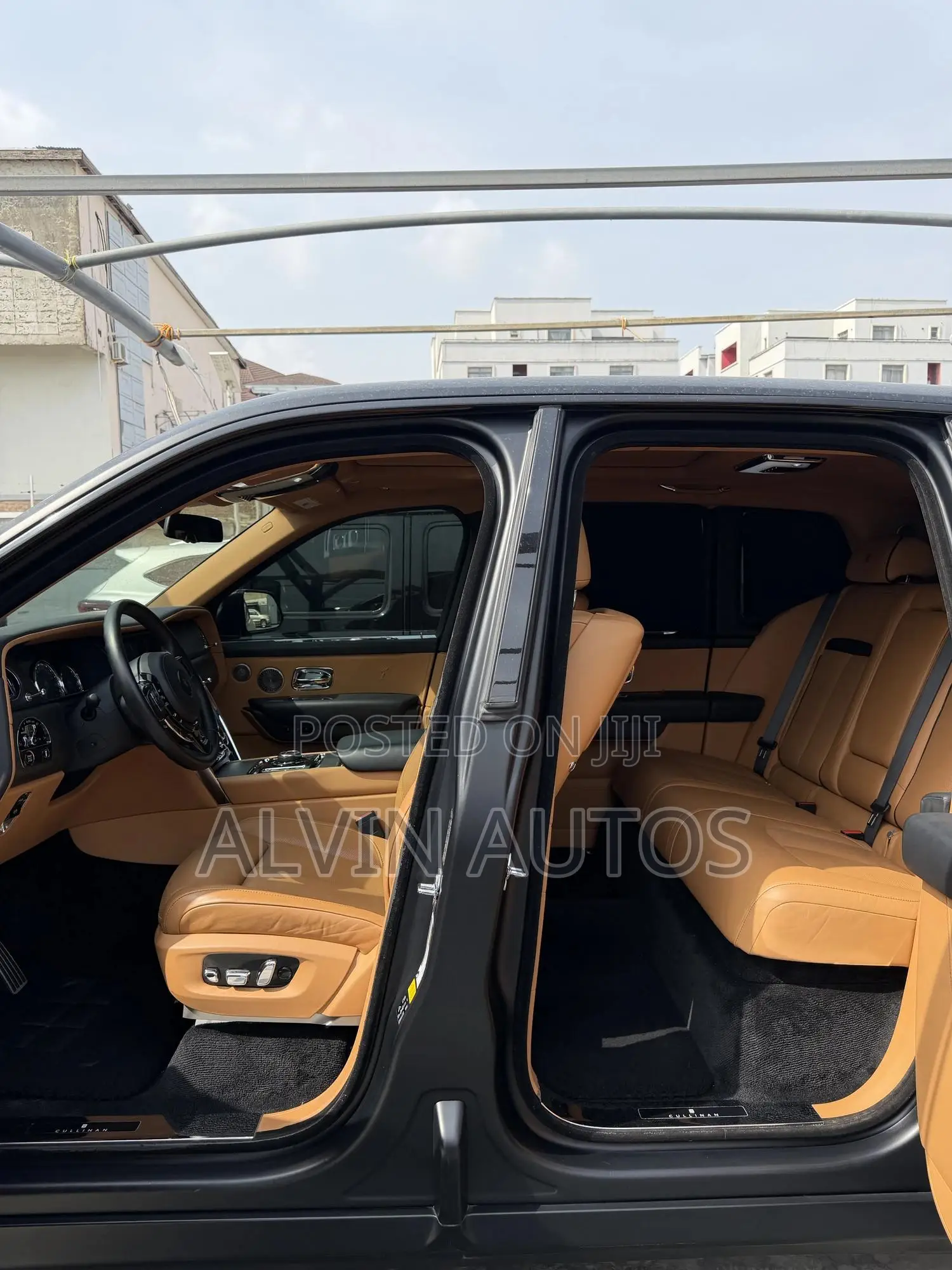 Rolls-Royce Cullinan Base 2019 Black
