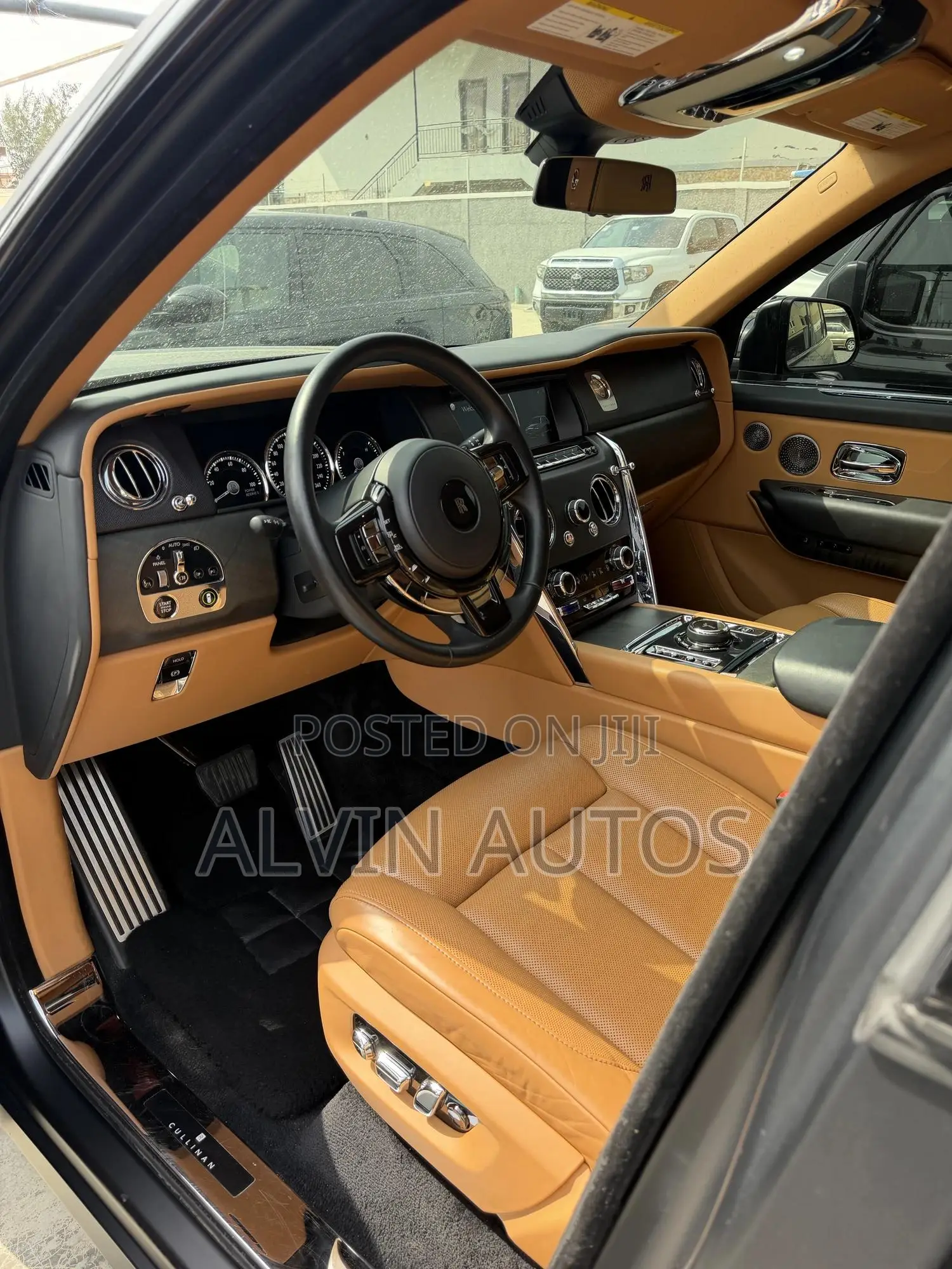 Rolls-Royce Cullinan Base 2019 Black