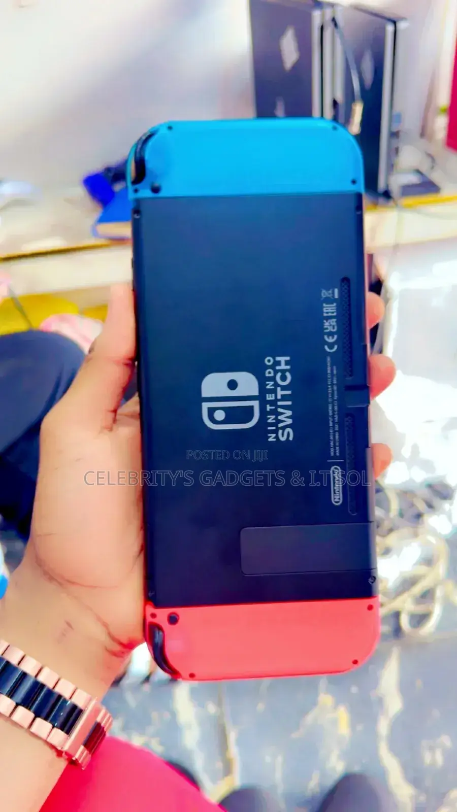 Ninetendo Switch