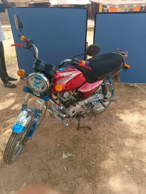 Bajaj Boxer 2017 Red