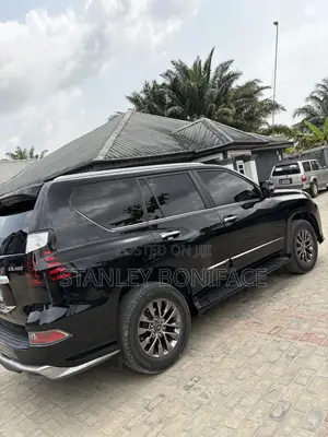 Lexus GX 2013 Black