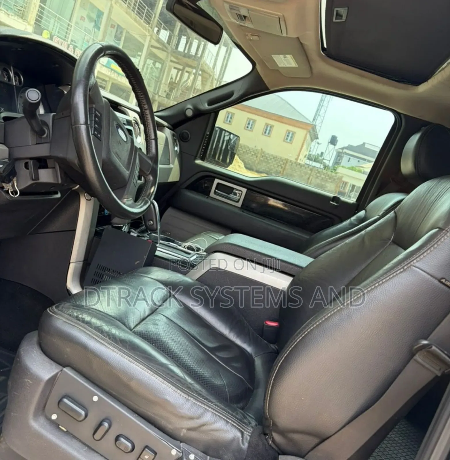 Ford F-150 FX4 2011 Black