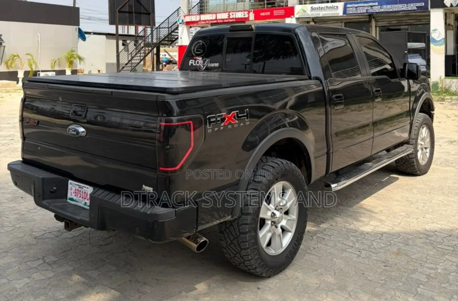 Ford F-150 FX4 2011 Black