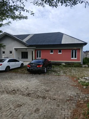 3bdrm Bungalow in Peak Park Estate, Awoyaya for sale