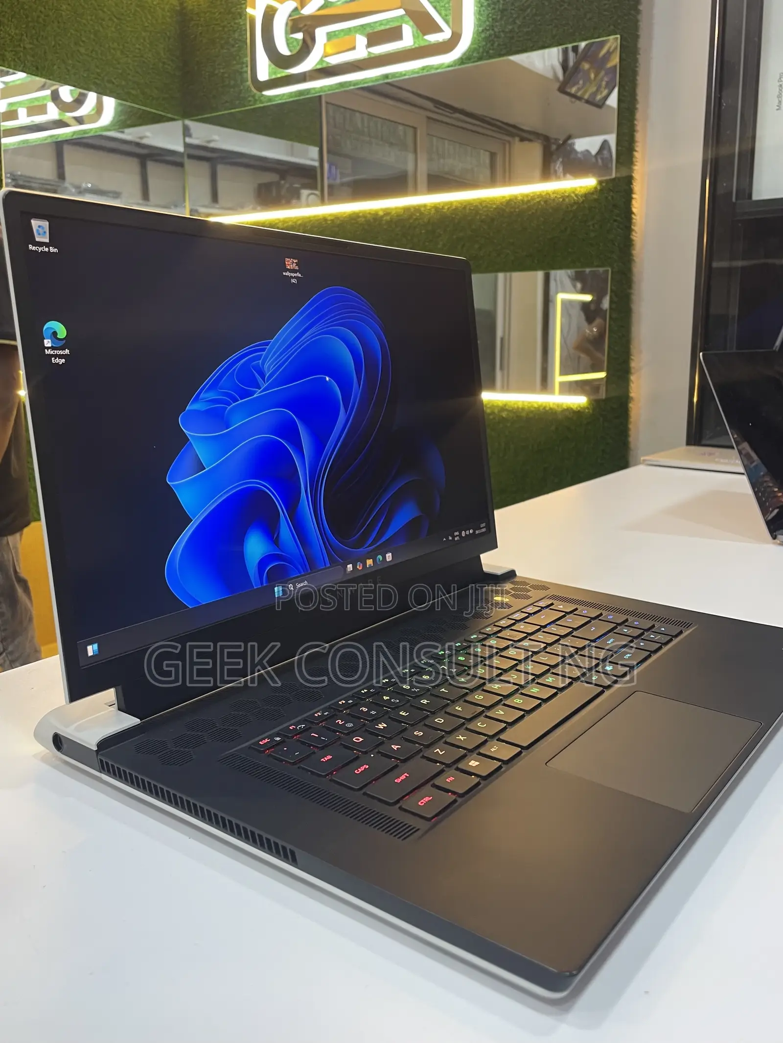 Laptop Dell Alienware X17 R2 32GB Intel Core i9 SSD 1T