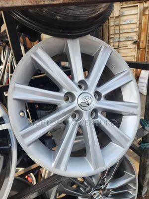 Camry 17-inch Rim .