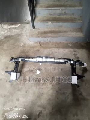 Front Cut Radiator Support Gla/Cla