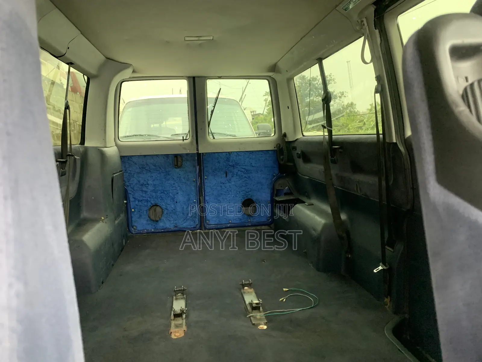 Volkswagen Transporter 2005 Blue