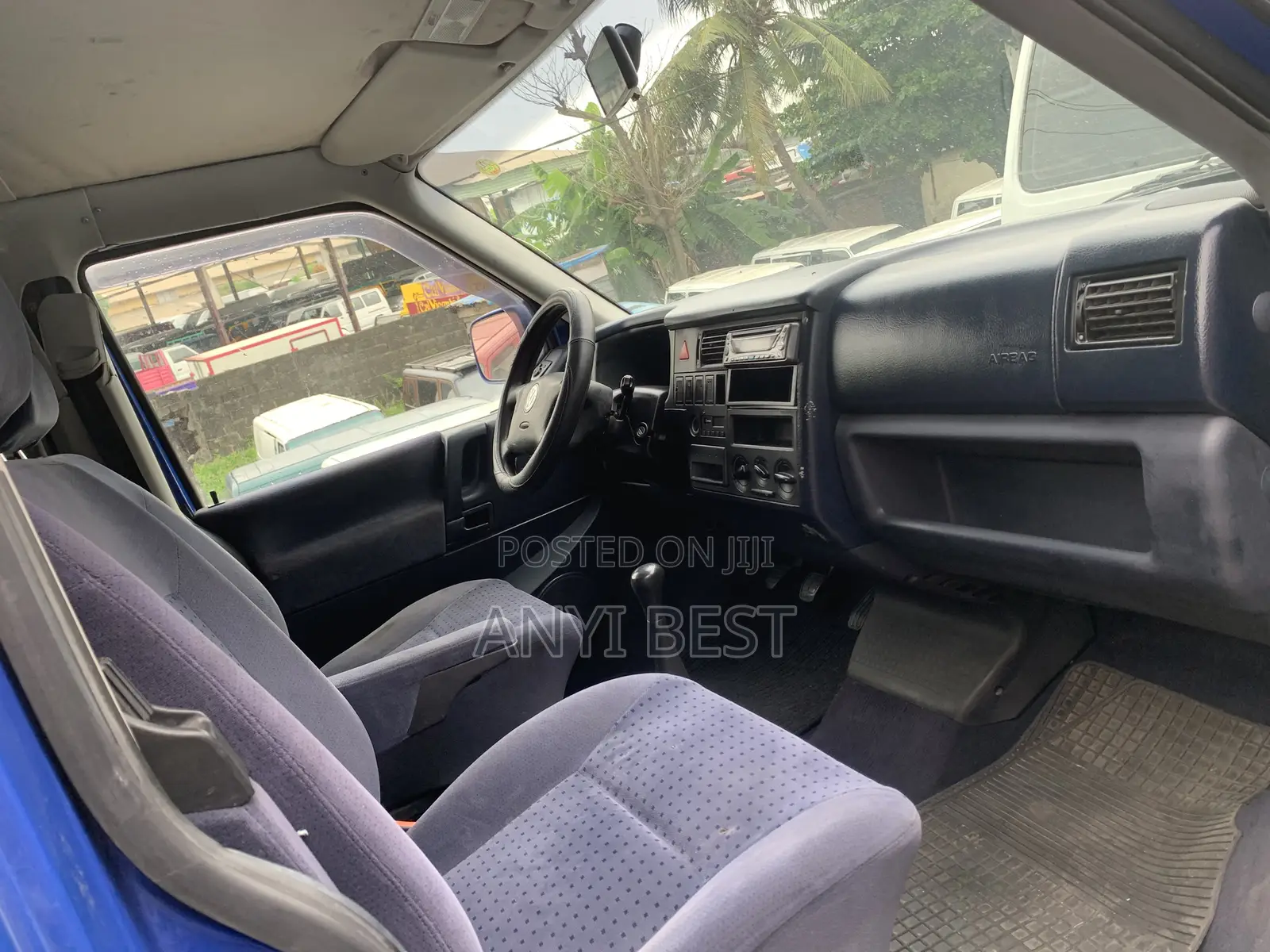 Volkswagen Transporter 2005 Blue