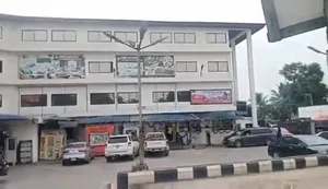 For Sale : Massive Commercial Plaza on Aba Rd, Ph