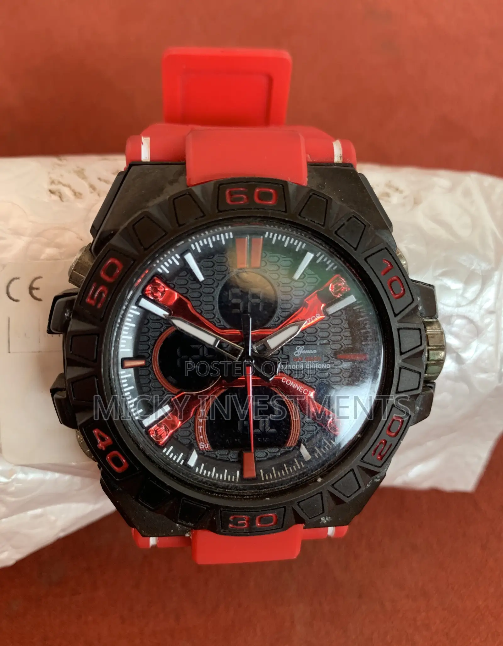 Genoa V2 Analog Wrist Watch