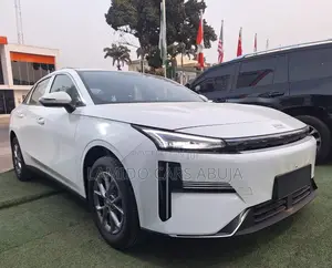 New Geely Galaxy L6 2025 White