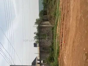 12bdrm Block of Flats in Ogheghe, Benin City for sale