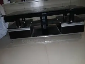 Tempered Glass Top Coffee/Centre Table