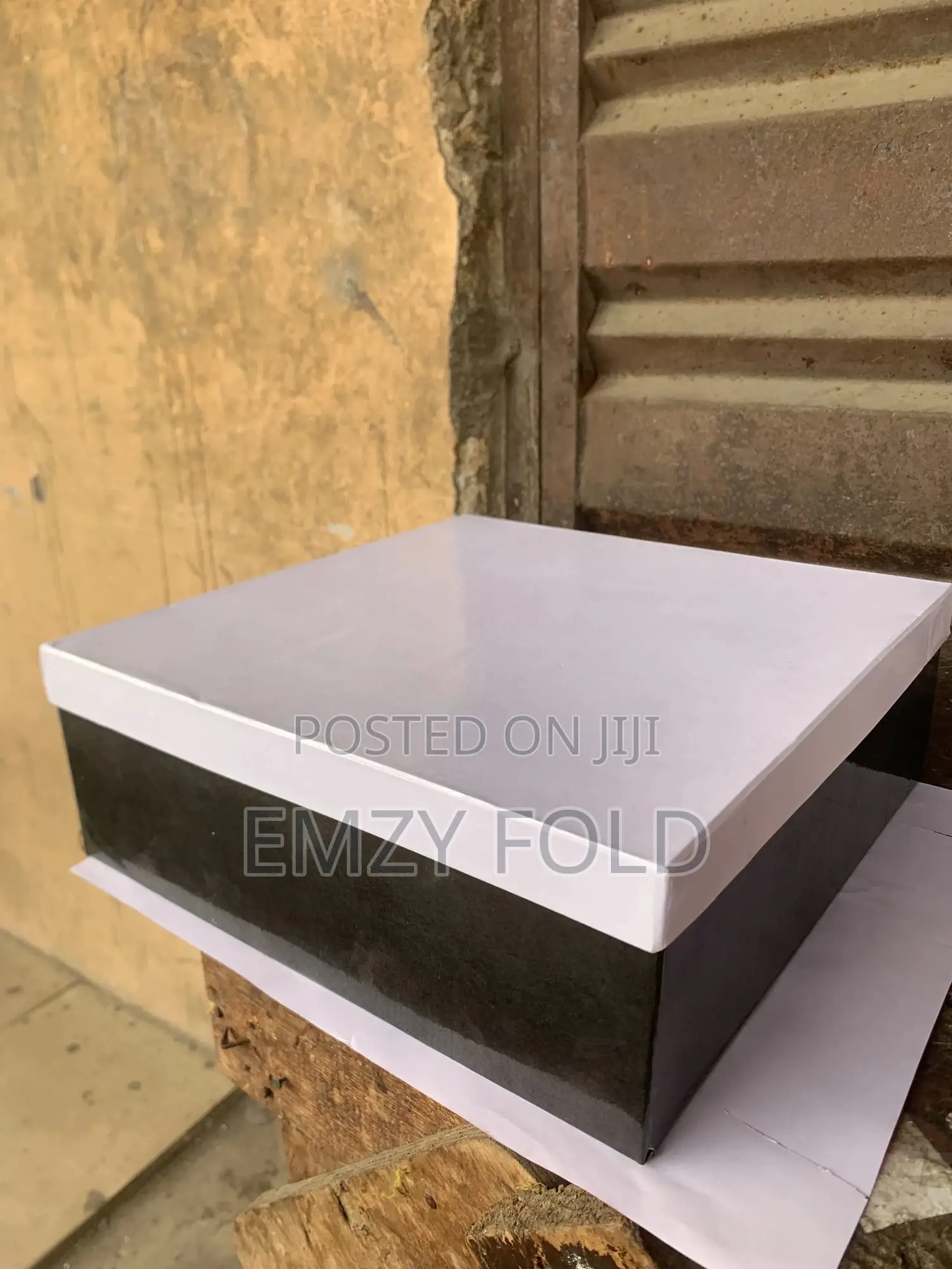 Custom Premium Rigid Boxes | Gift Corporate Packaging