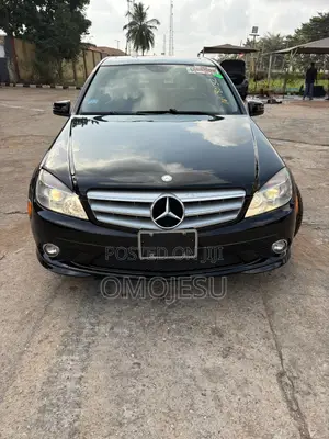 Mercedes-Benz C300 Luxury 4Matic Sedan AWD (3.0L 6cyl 7A) 2010 Black