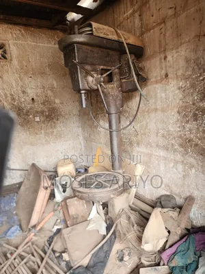 Process 3 Heavy Duty Pillar Drilling Machine