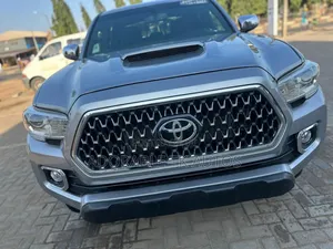 Toyota Tacoma TRD Sport V6 4x2 Double Cab 140.6 in. WB 2020 Gray