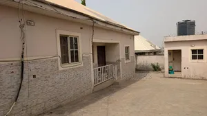 4bdrm Bungalow in Efab City Estate, Jabi for sale