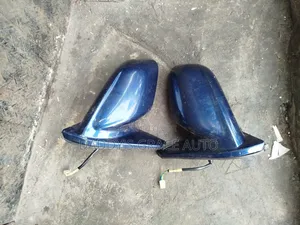 Toyota Matrix 2003-2007 Side Mirrors.