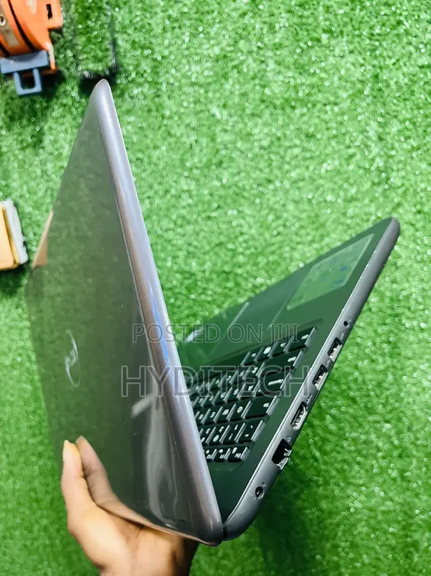 Laptop Dell Inspiron 15 5567 16GB Intel Core i7 SSD 256GB