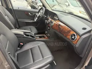 Mercedes-Benz GLK-Class 350 4MATIC 2014 Brown