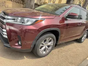 Toyota Highlander 2018