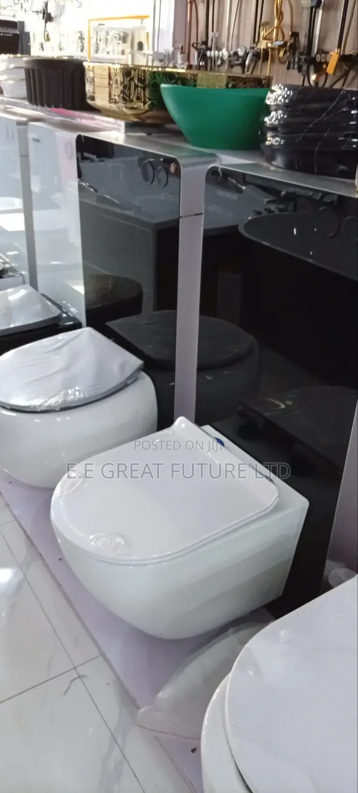Conceal Water Closet W C