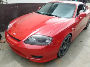 Hyundai Tiburon 2006 Red