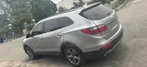 Hyundai Santa Fe 2013 Gray