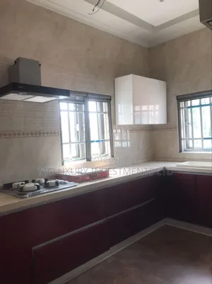 3bdrm Duplex in Lekki Phase 1 for rent