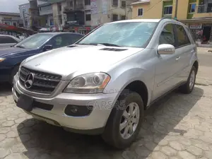 Mercedes-Benz M Class ML 350 AWD 4Matic (3.5L V6 7A) 2006 Silver