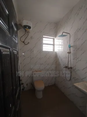 3bdrm Block of Flats in Durumi for rent