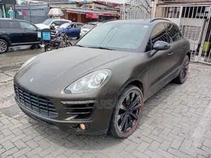 Porsche Macan 2015 Gray