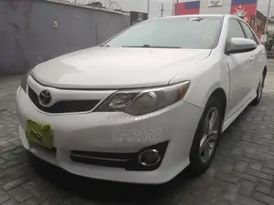 Toyota Camry 2012 White
