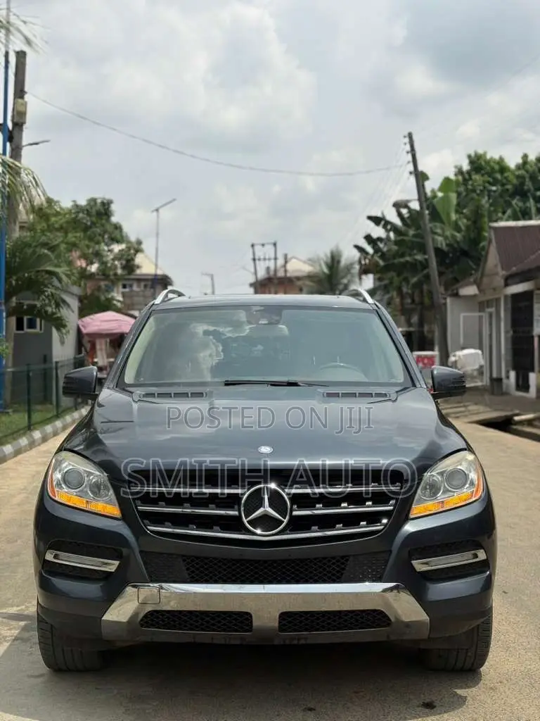 Mercedes-Benz M Class ML 350 BlueTEC 4Matic 2012 Gray