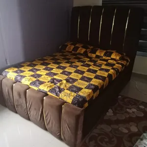 Bedframe and Mattress