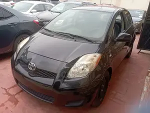 Toyota Yaris 2011 Black