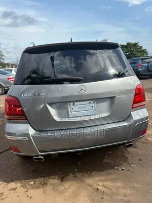 Mercedes-Benz GLK-Class 350 2010 Gray