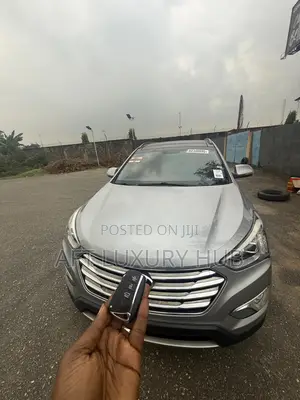Hyundai Santa Fe 2013 Gray
