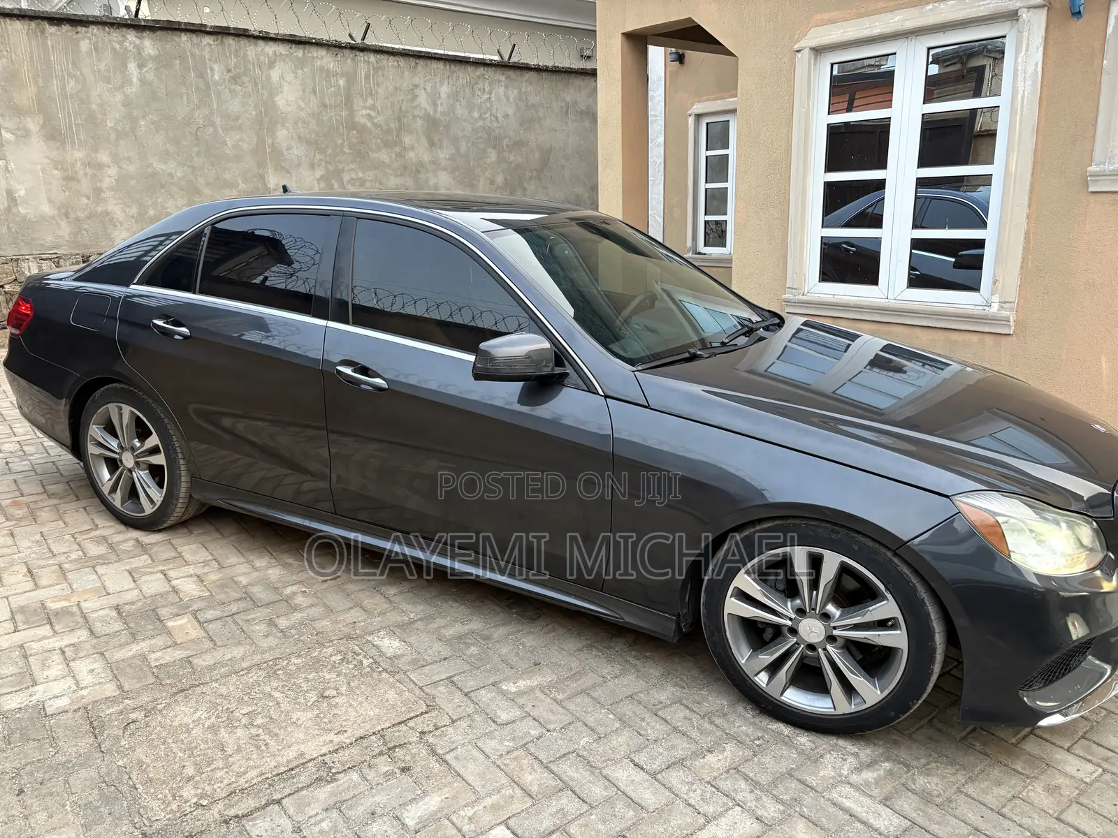 Mercedes-Benz E350 Base 4dr Sedan RWD (3.5L 6cyl 7A) 2013 Gray