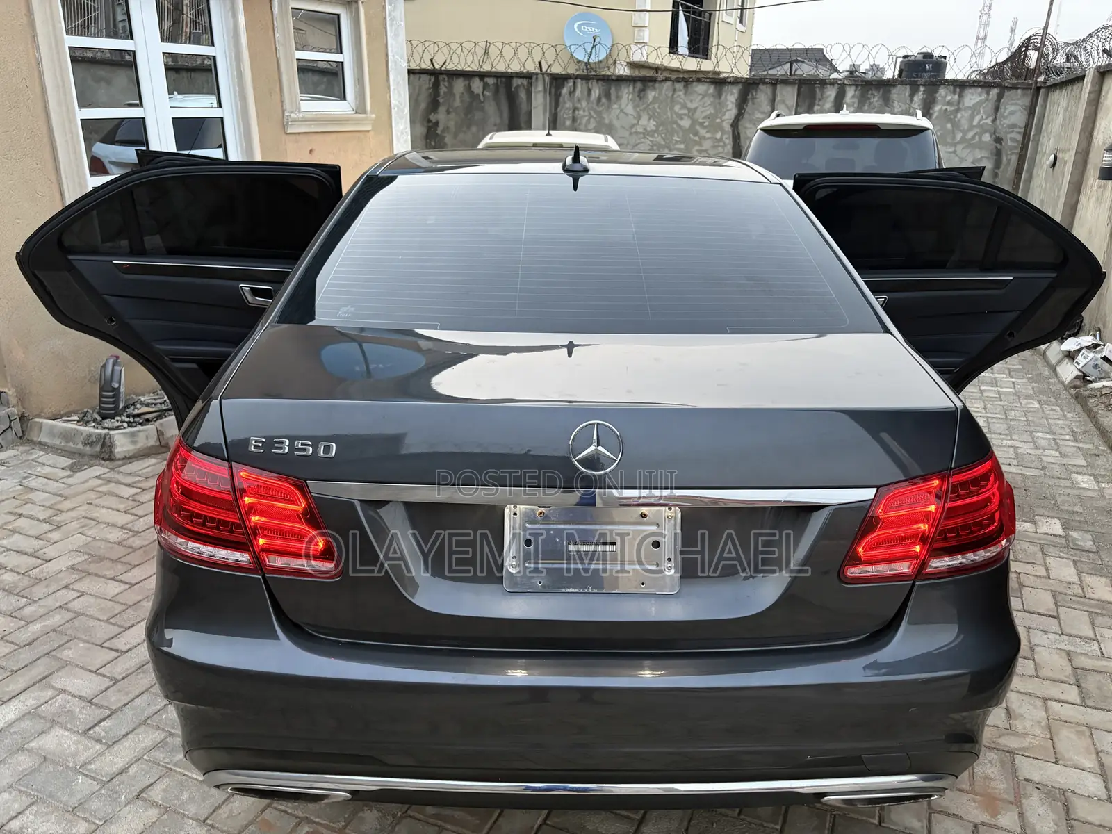 Mercedes-Benz E350 Base 4dr Sedan RWD (3.5L 6cyl 7A) 2013 Gray