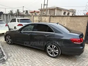 Mercedes-Benz E350 Base 4dr Sedan RWD (3.5L 6cyl 7A) 2013 Gray