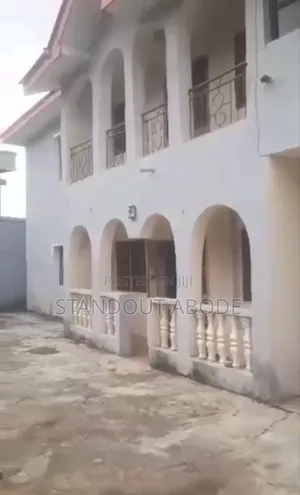 3bdrm Block of Flats in Run Estate, Igando / Ikotun/Igando for sale