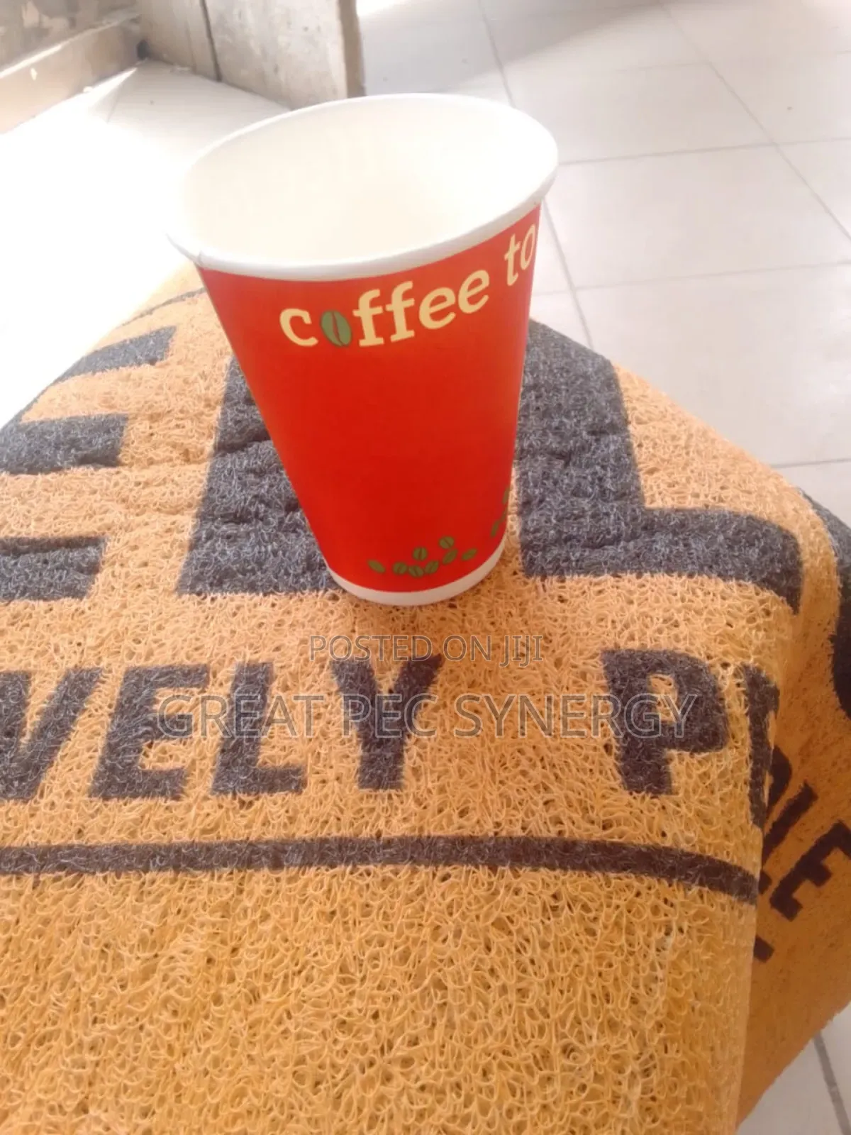 50 Pieces Red Paper Coffee Cup With Cover