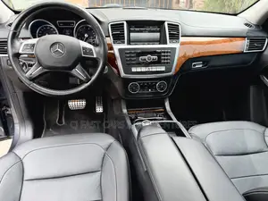 Mercedes-Benz M Class ML400 4MATIC 4dr SUV AWD (3.0L 6cyl Turbo 7A)