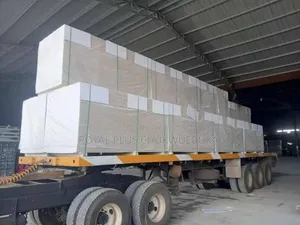 Plasterboard/ Cement Board