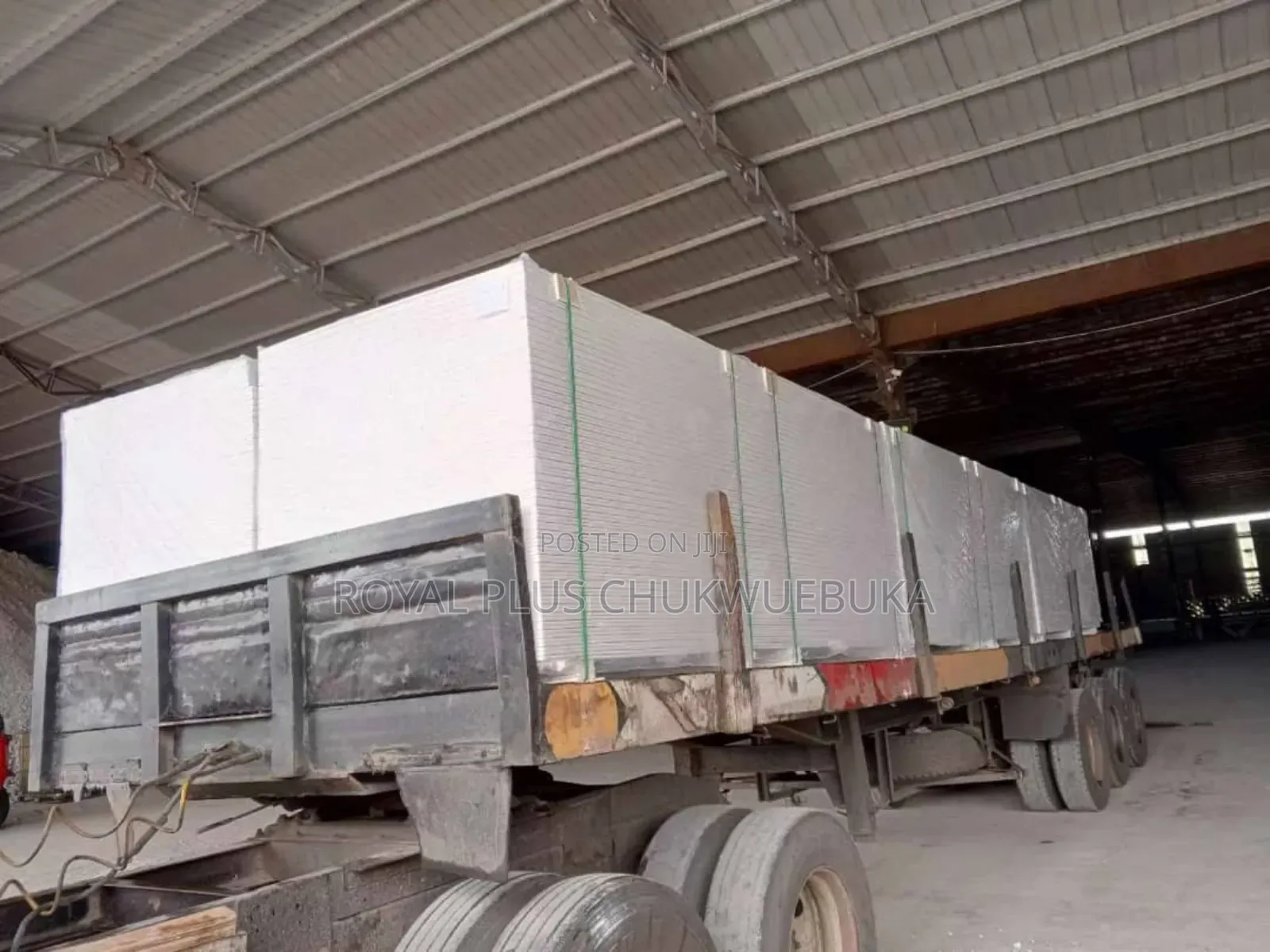Plasterboard/ Cement Board