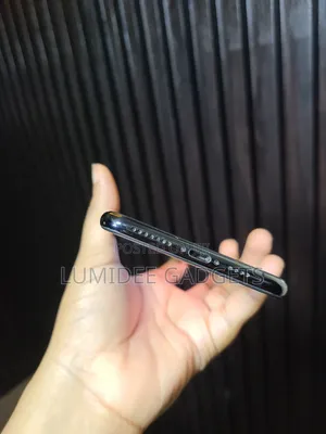 Apple iPhone XS Max 64 GB Black